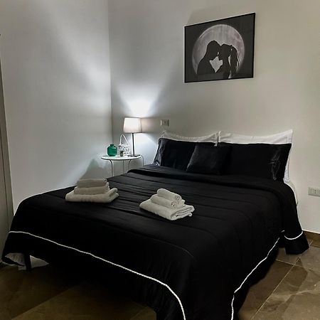 Le Mirage Residence カステッランマーレ・ディ・スタービア エクステリア 写真